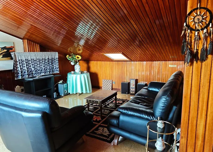 Δωμάτια σε οικογενειακή κατοικία Red Rose *